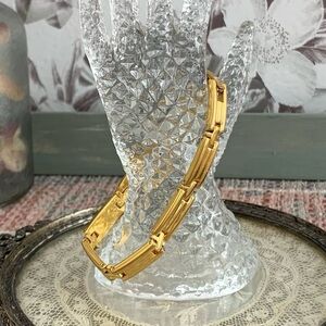 Vintage Signed Monet Dainty Thin Panel Link Gold Plated Bracelet Fold Over Clasp